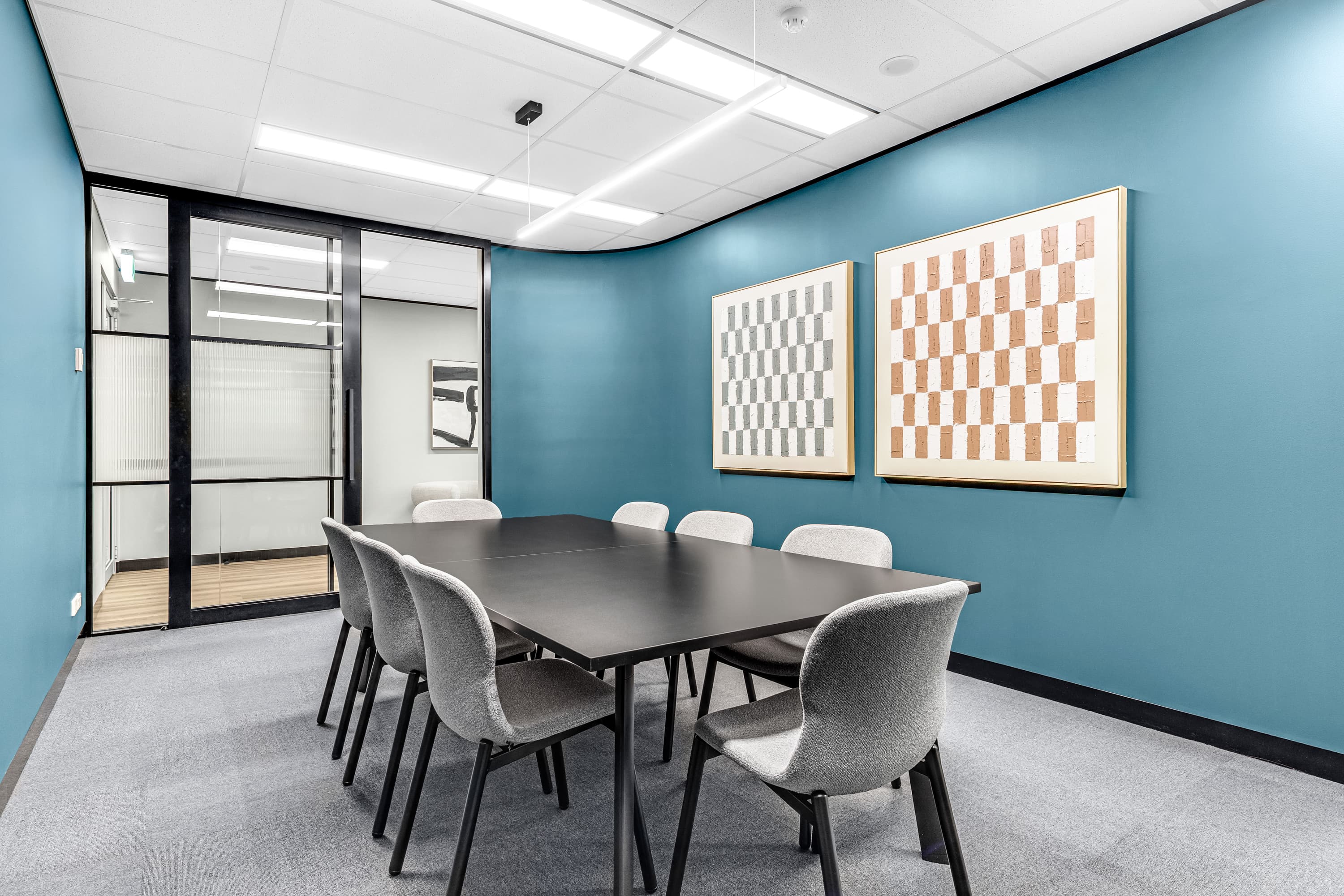 QUALITY OFFICE AND WAREHOUSE SPACE IN THE HEART OF MACQUARIE PARK - Image 8