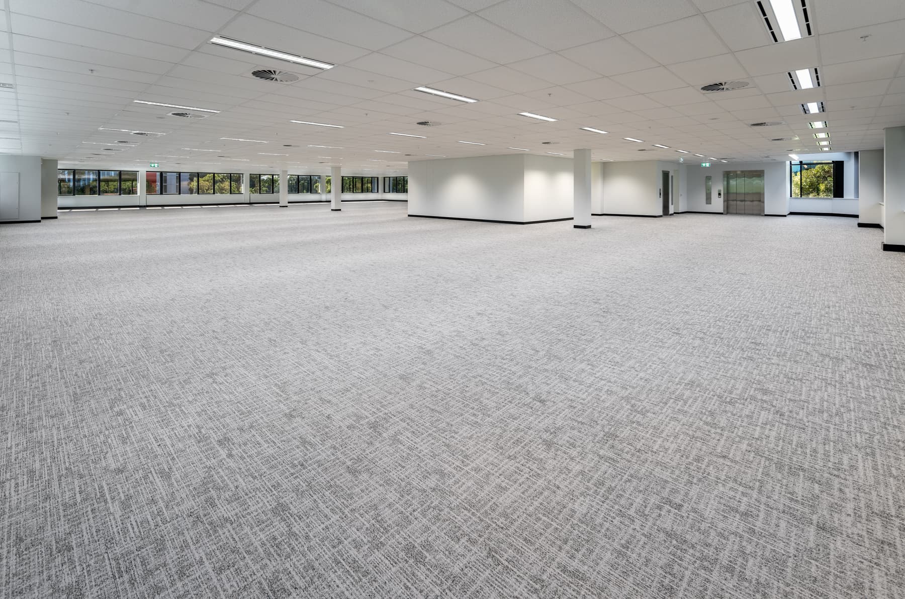 LAST SPACE REMAINING - QUALITY OFFICE SPACE WITH PARKING - Image 6