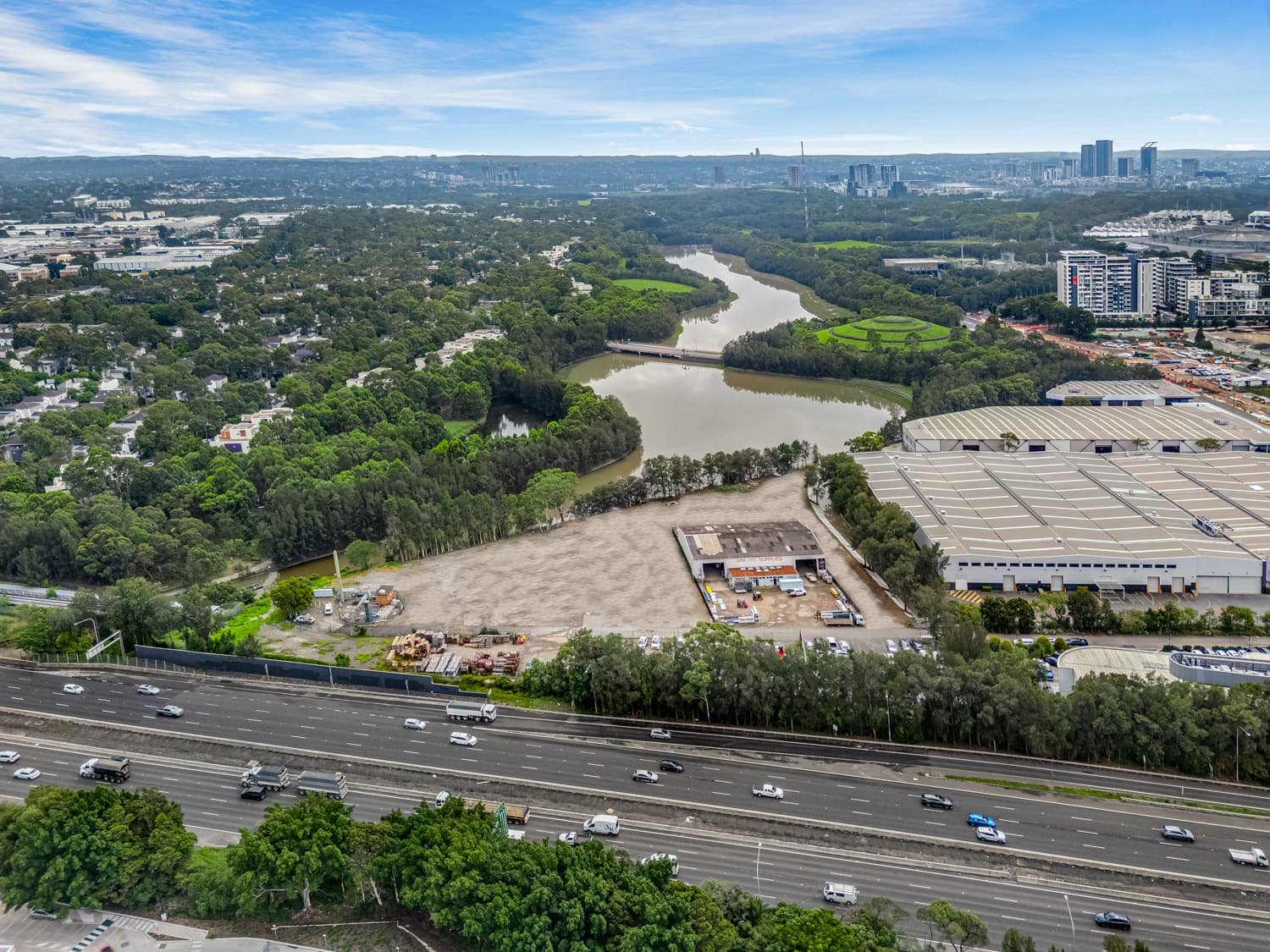 Yard Areas from 500sqm - Located 200m From M4 on Ramp - Image 8