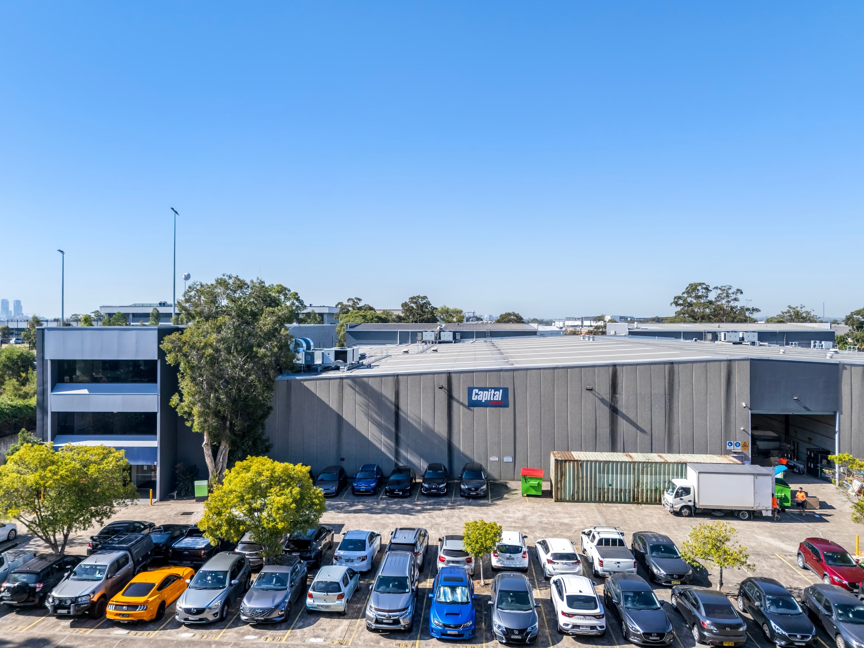 Modern Business Park Offering Corporate Office & High Clearance Warehouse Accommodation - Image 6