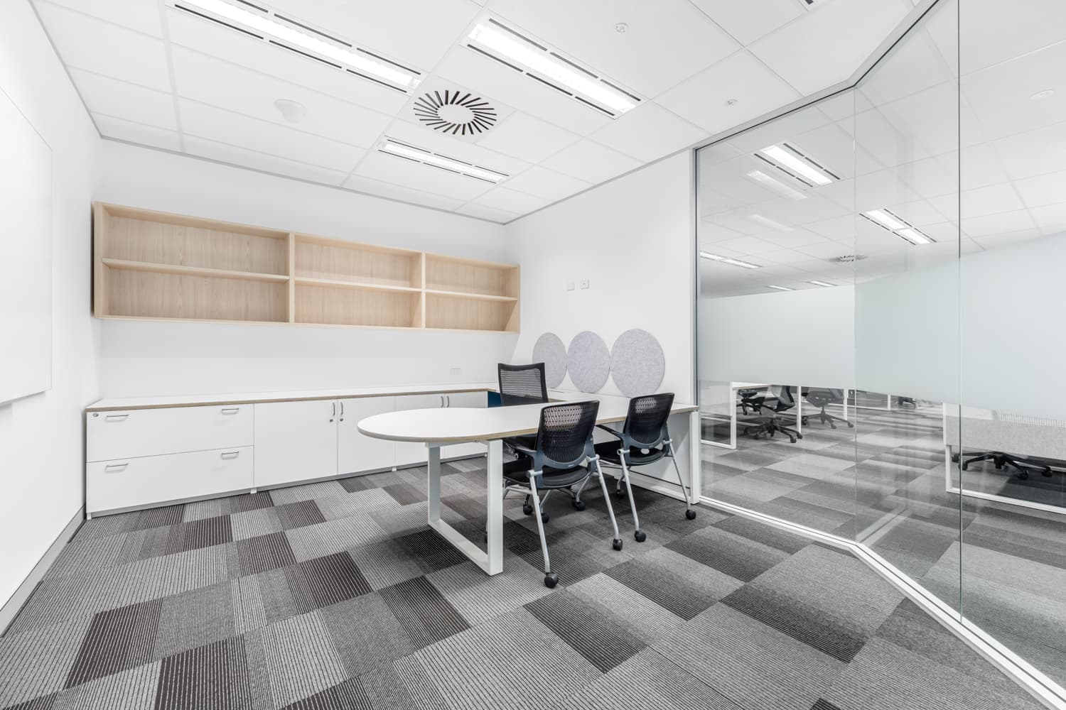 $395 Gross Rent per sqm + Unlimited Parking - Image 7