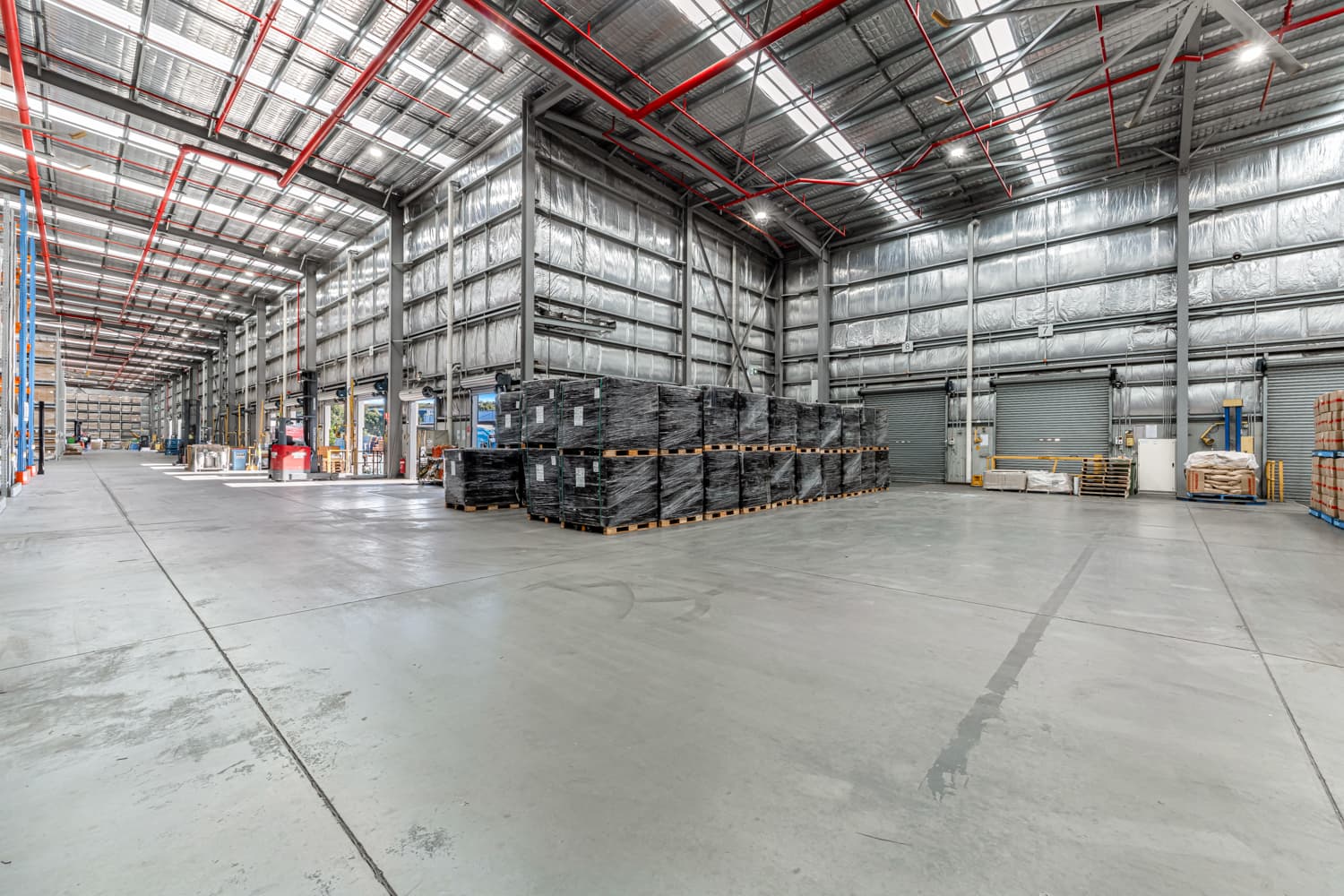 Freestanding Logistics Facility With Large Power Supply - Image 7