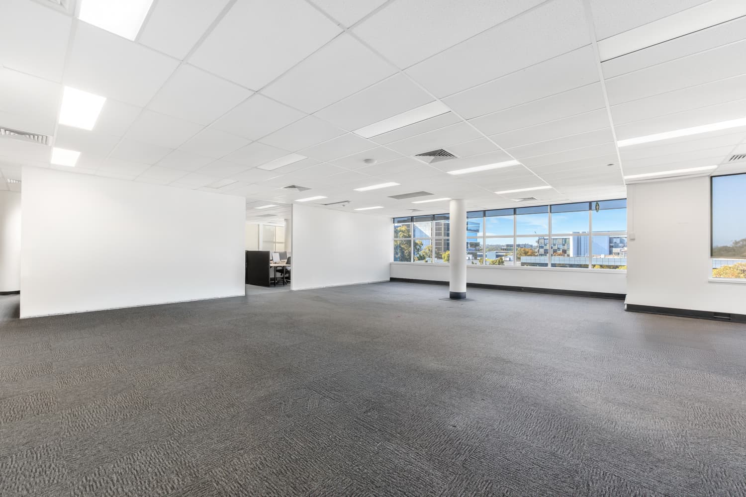 Affordable Fitted Office + High Clearance Warehouse - Image 6