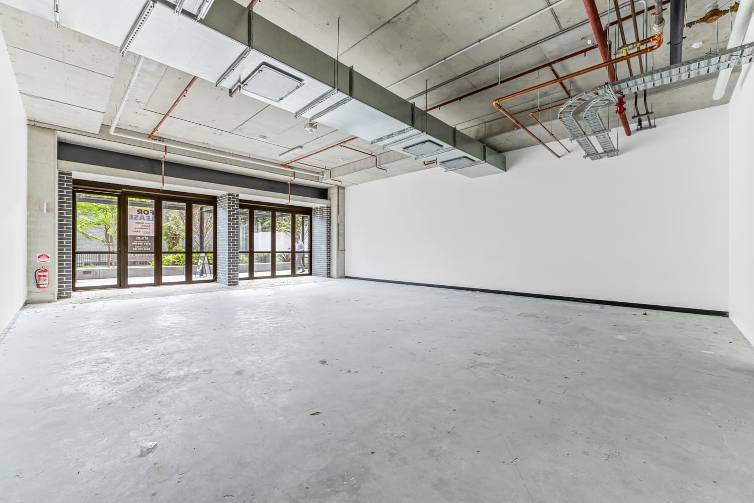 Last Retail Suite Remaining - Image 8
