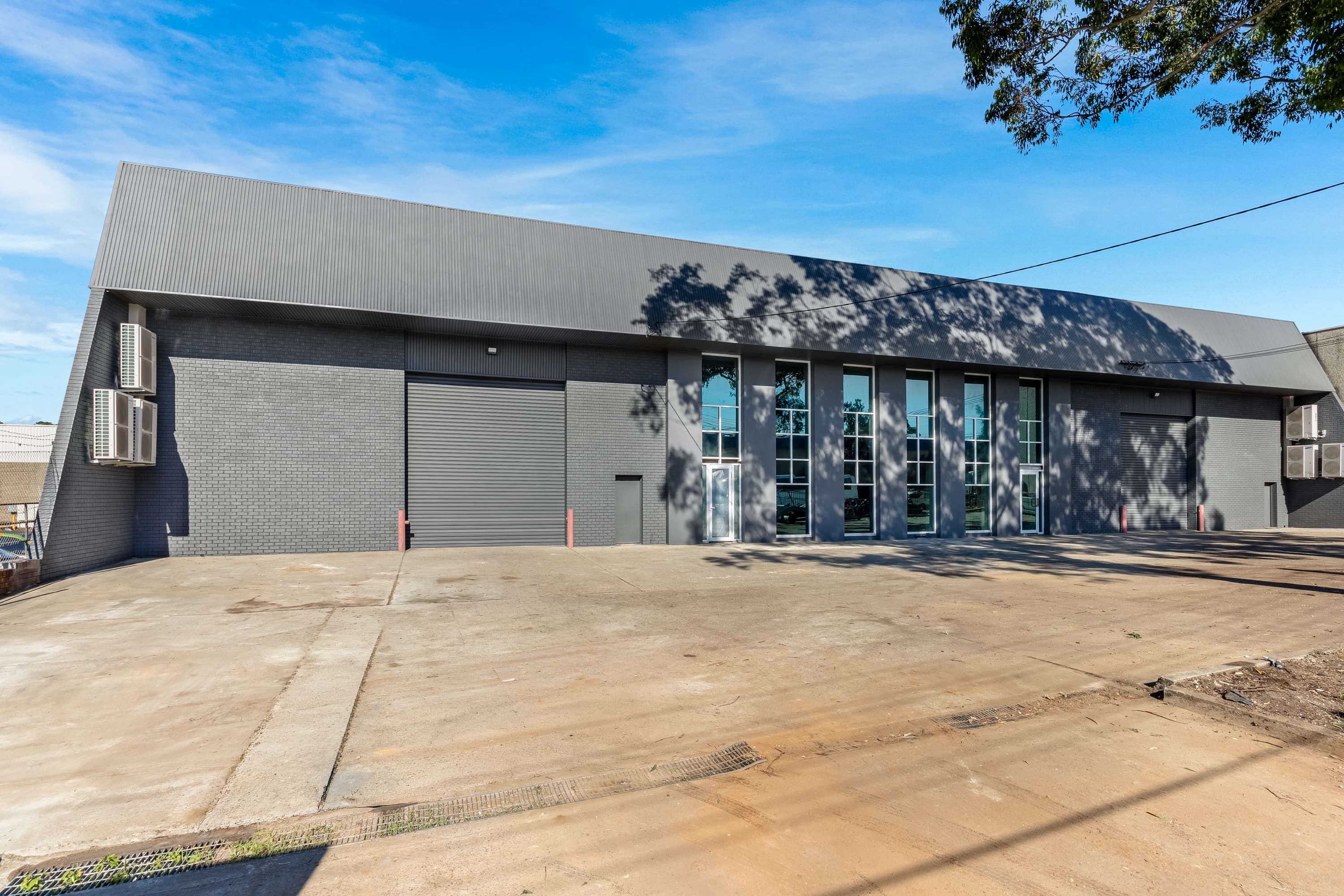 Refurbished Industrial Units | 704m² – 1,408m² | Occupy Immediately