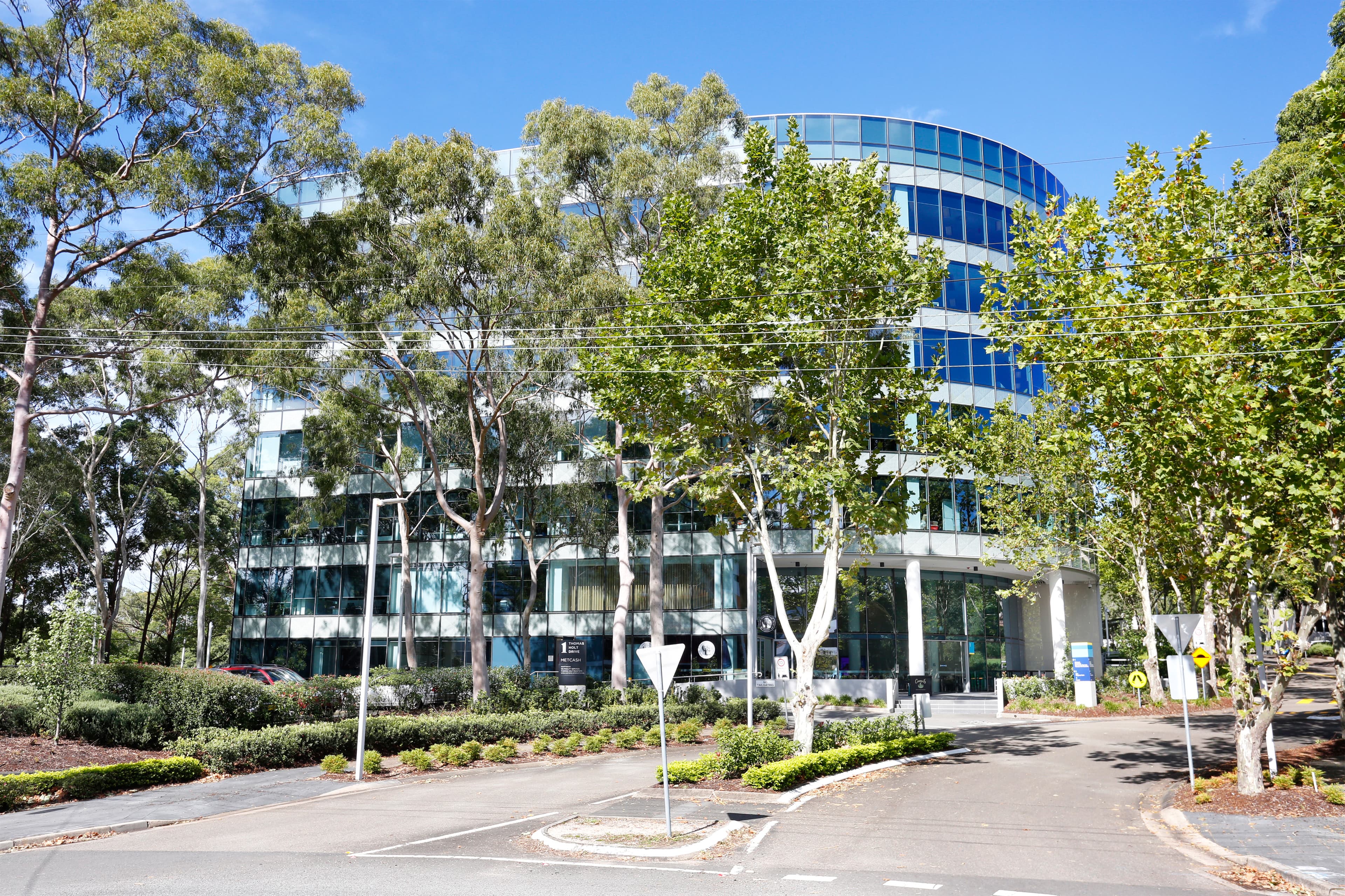 Brand New Fitted Office Suites – Ample Parking
